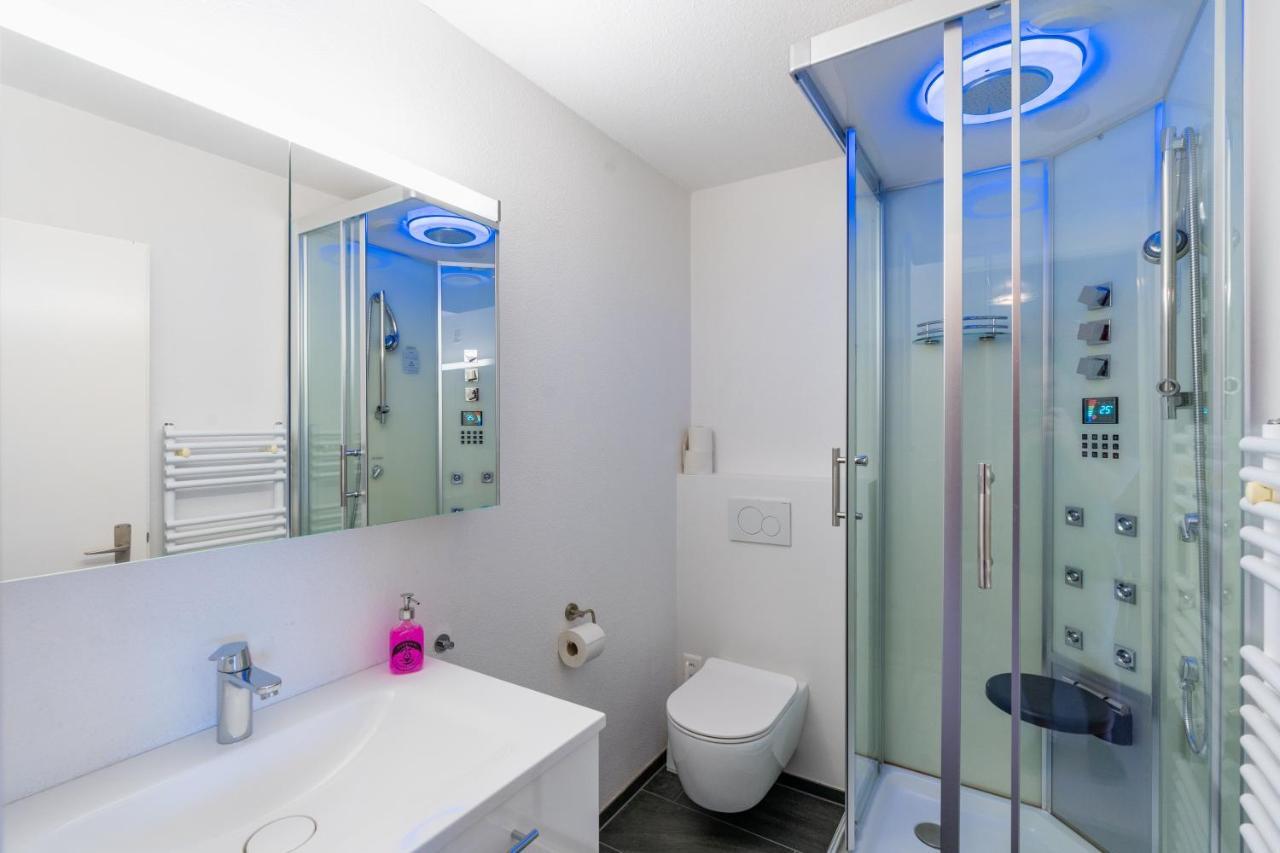 -Panorama-Bergblick- Dampfbad-Dusche Und Aussenbett Apartment Flims Bagian luar foto